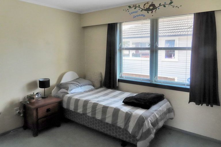 Photo of property in 222 Taita Drive, Avalon, Lower Hutt, 5011