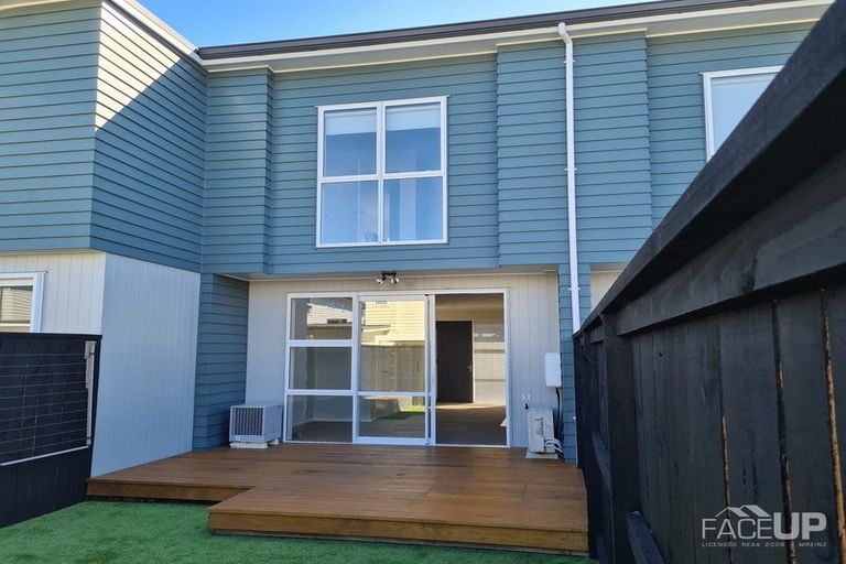 Photo of property in 23 Spotted Dove Road, Hobsonville, Auckland, 0616