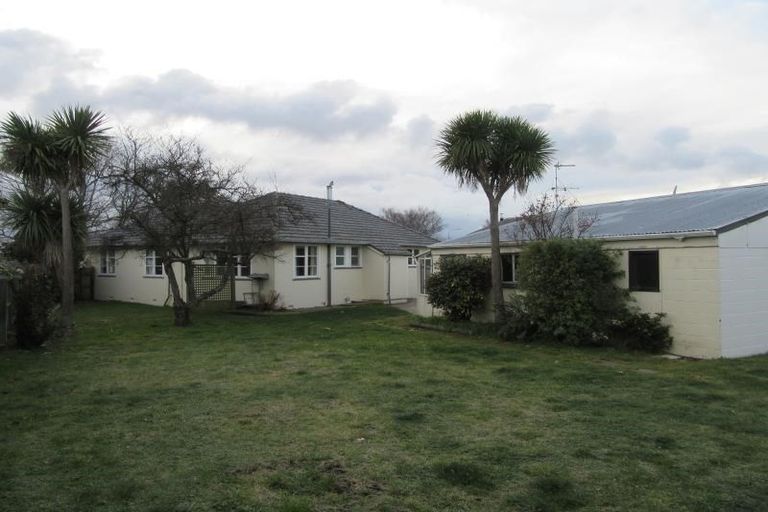 Photo of property in 11 Kaplan Avenue, Islington, Christchurch, 8042