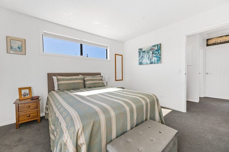 Photo of property in 14 Dallas Lane, Caversham, Dunedin, 9012