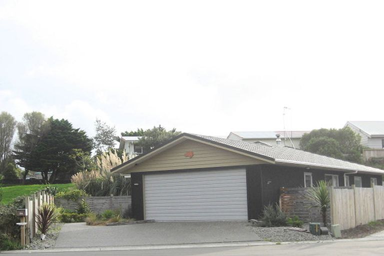 Photo of property in 24 Rainbow Court, Raumati South, Paraparaumu, 5032