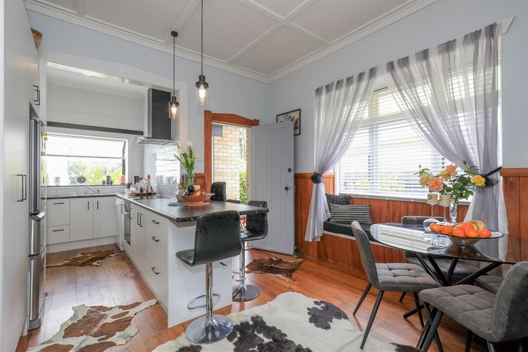 Photo of property in 16 Hakanoa Street, Huntly, 3700