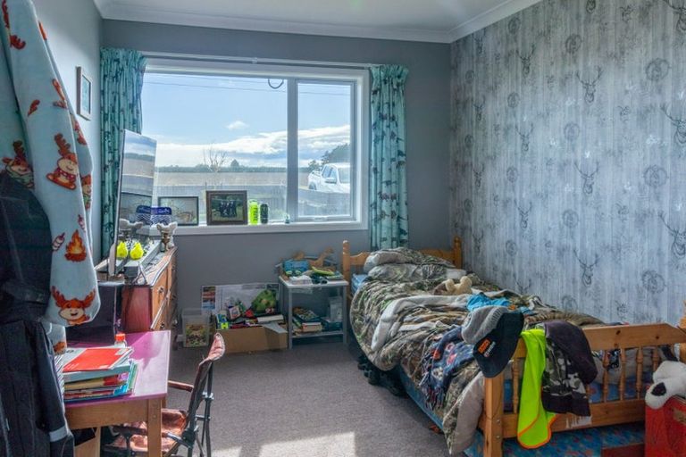 Photo of property in 79 Gerrard Road, Winton, 9783