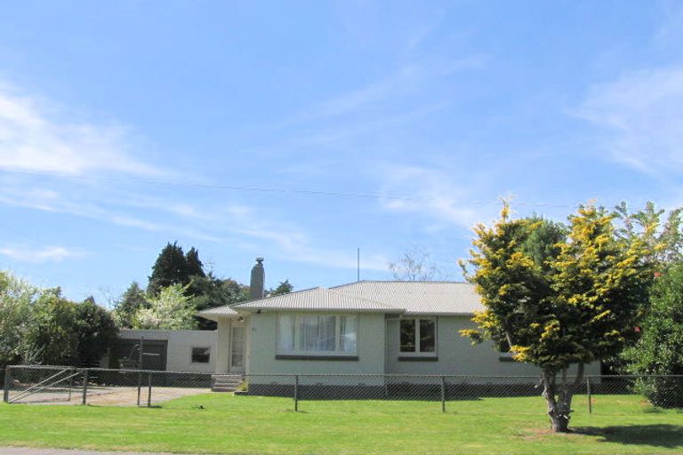 Photo of property in 10 Lisa Crescent, Mangakakahi, Rotorua, 3015
