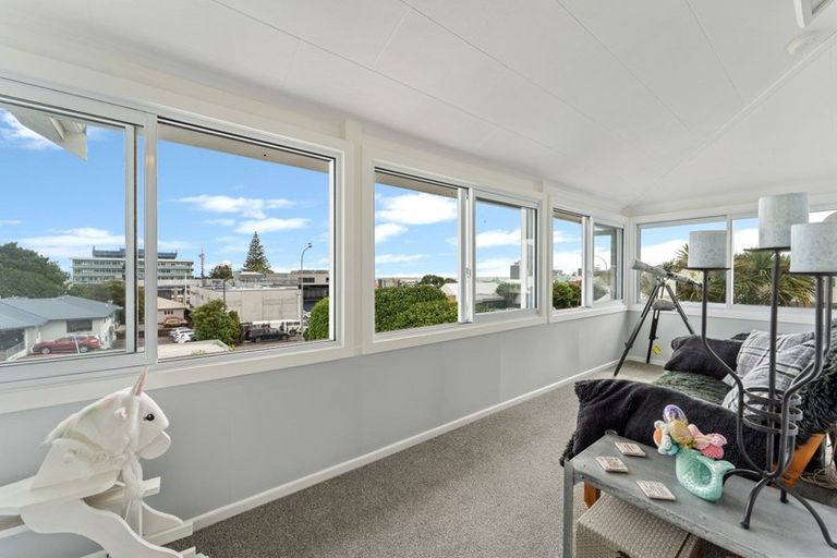 Photo of property in 55 Vivian Street, New Plymouth, 4310