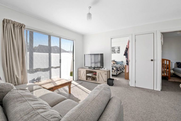 Photo of property in 3 Glenfield Road, Owhata, Rotorua, 3010