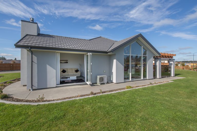 Photo of property in 2 Royston Common, West Melton, 7618