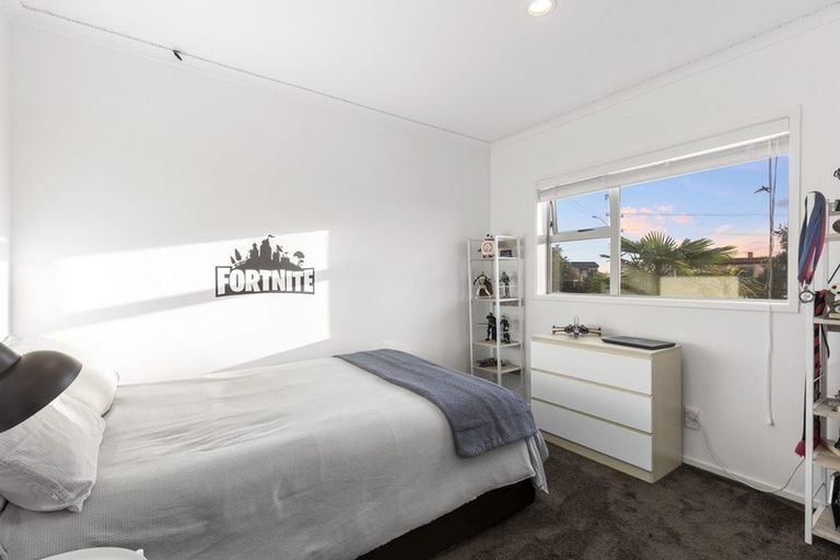 Photo of property in 113 Litten Road, Cockle Bay, Auckland, 2014