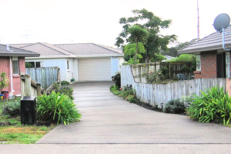 Photo of property in 16 Princeton Parade, Albany, Auckland, 0632