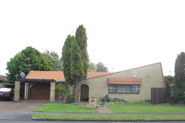 Photo of property in 63 Carnoustie Drive, Wattle Downs, Auckland, 2103