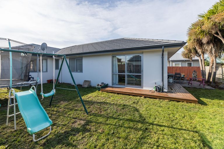 Photo of property in 3 Caithness Street, New Brighton, Christchurch, 8083