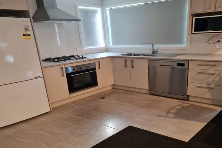 Photo of property in 21 North Ridge Drive, Rototuna North, Hamilton, 3210