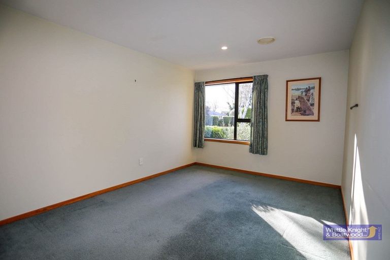 Photo of property in 3 Bevington Street, Avonhead, Christchurch, 8042