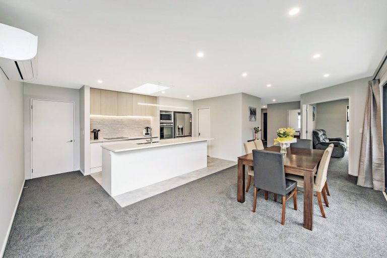 Photo of property in 29 Te Kanawa Lane, Rolleston, 7615