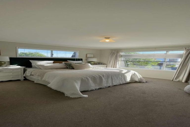 Photo of property in 77 Winchester Street, Merivale, Christchurch, 8014