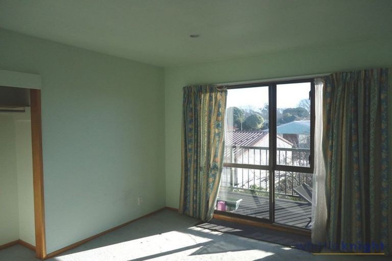 Photo of property in 9a Suva Street, Upper Riccarton, Christchurch, 8041