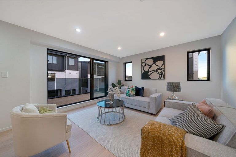 Photo of property in 5/13 Arawa Street, New Lynn, Auckland, 0600