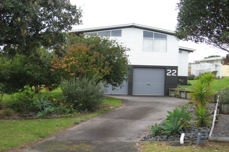 Photo of property in 22 Twilight Bay, Omaha, 0986