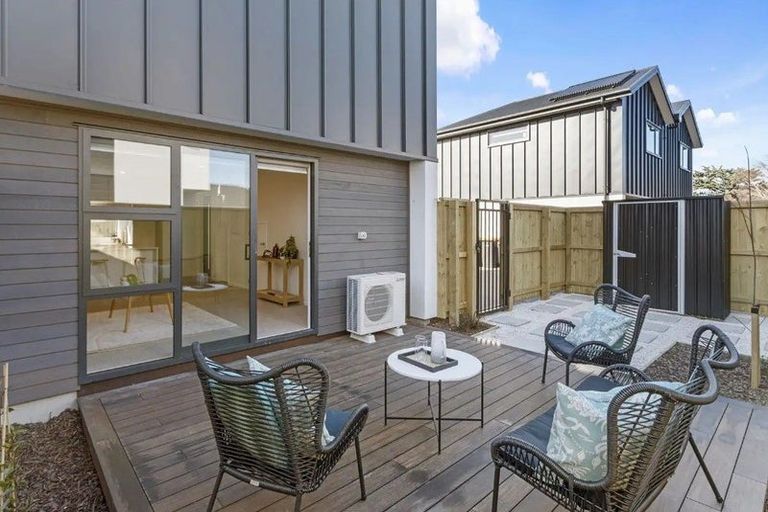 Photo of property in 3/15 Frederick Street, Waltham, Christchurch, 8011