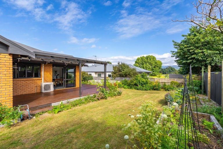 Photo of property in 10 Rexwood Estate, Carterton, 5713