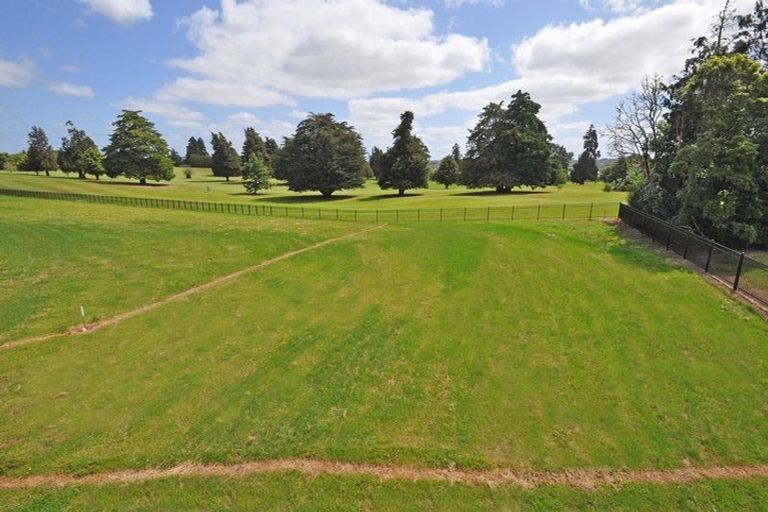 Photo of property in 49 Murray Ward Drive, Te Kauwhata, 3710