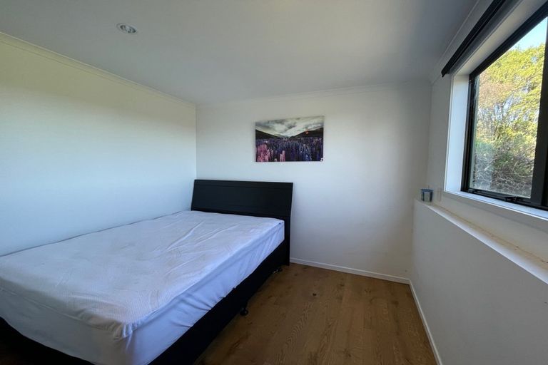 Photo of property in 283 Old North Road, Kumeu, 0892