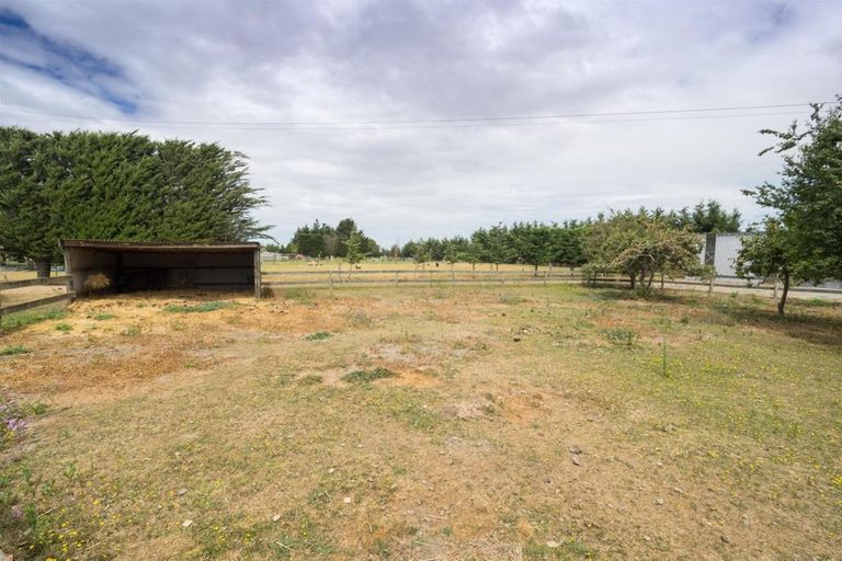 Photo of property in 261 Rakaia Barrhill Methven Road, Rakaia, 7784