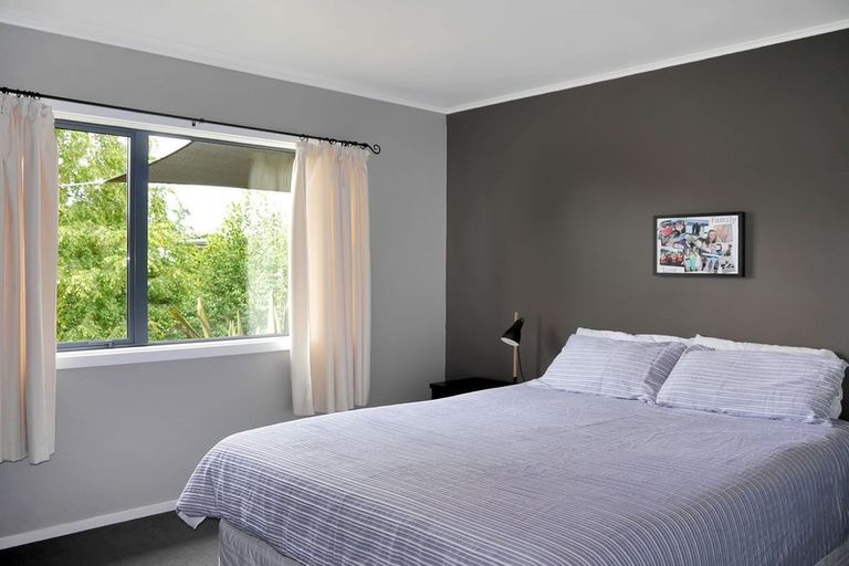 Photo of property in 68 Rhoboro Road, Twizel, 7901