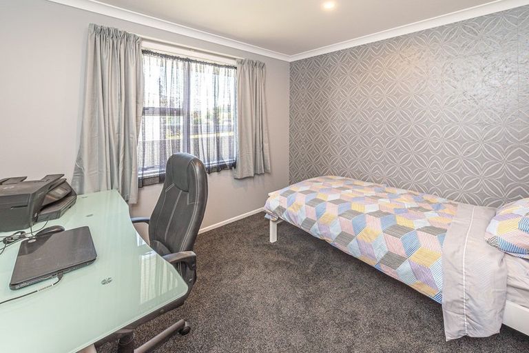 Photo of property in 12 Balmoral Crescent, Springvale, Whanganui, 4501