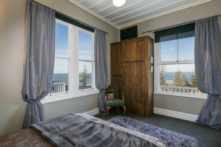Photo of property in 2 Seaview Terrace, Bluff Hill, Napier, 4110