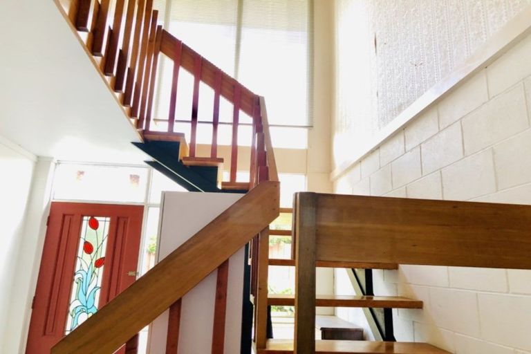 Photo of property in 201 Fisher Parade, Farm Cove, Auckland, 2012