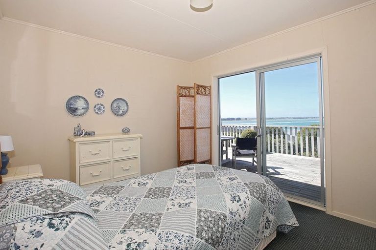 Photo of property in 123 Walker Street, Riverton/aparima, Riverton, 9822