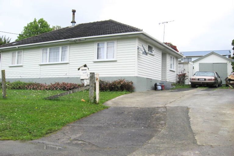 Photo of property in 27 Tarewa Road, Morningside, Whangarei, 0110
