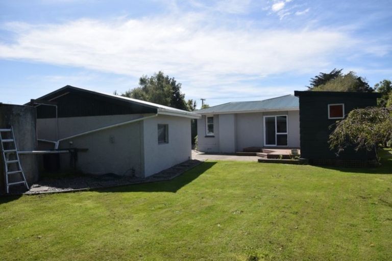 Photo of property in 34 Grant Road, Otatara, Invercargill, 9879