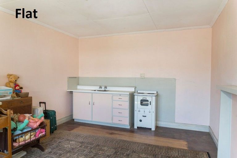 Photo of property in 20 Swinburn Street, Dannevirke, 4930