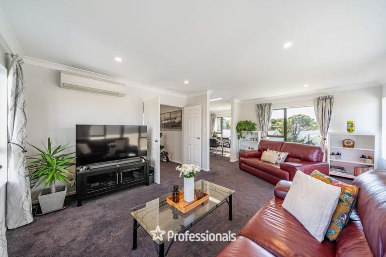 Photo of property in 181 Tirohanga Road, Tirohanga, Lower Hutt, 5010