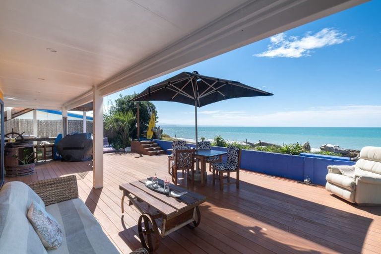 Photo of property in 267 Clifton Road, Te Awanga, 4102