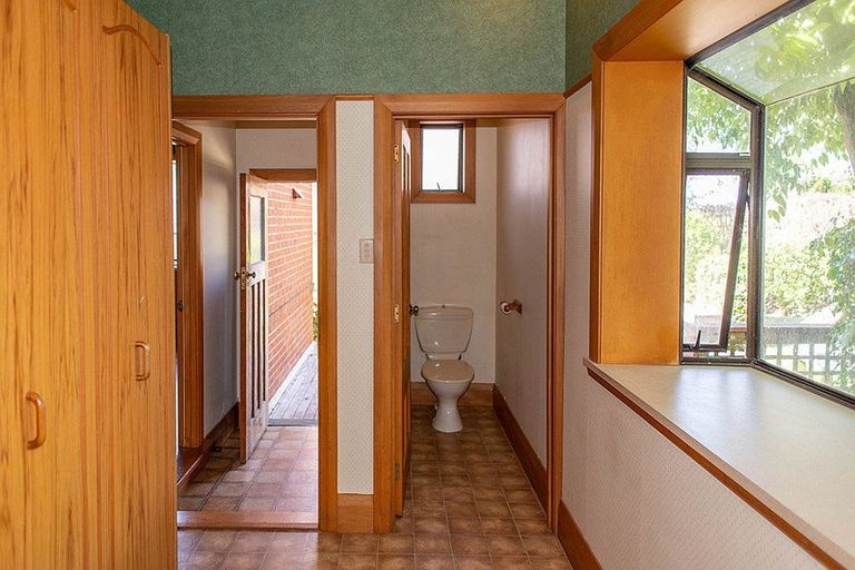 Photo of property in 32 Garfield Avenue, Roslyn, Dunedin, 9010