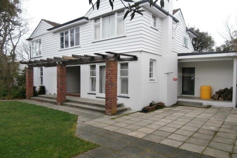 Photo of property in 27 Ilam Road, Upper Riccarton, Christchurch, 8041