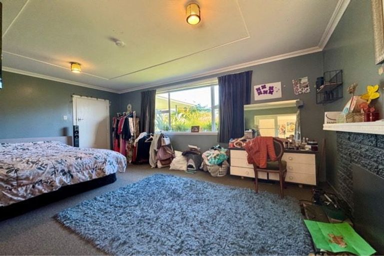 Photo of property in 10 Udy Street, Greytown, 5712
