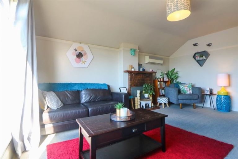 Photo of property in 2/11 Selwyn Street, Maori Hill, Timaru, 7910