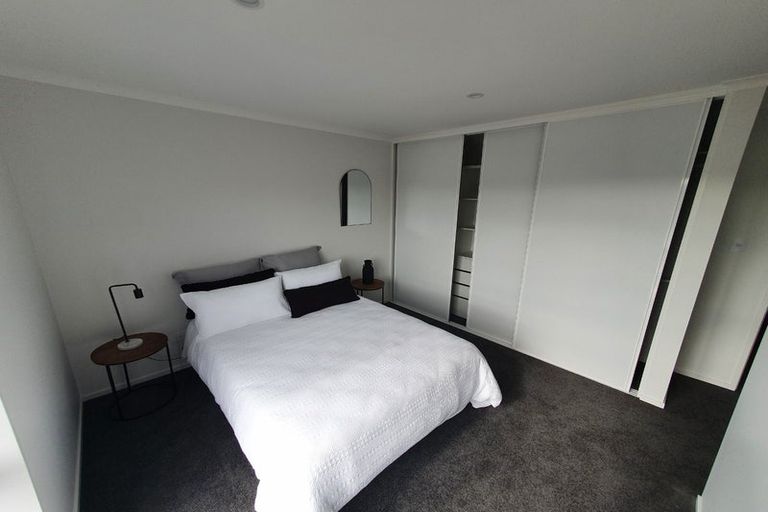 Photo of property in 2 Shortfin Place, Flat Bush, Auckland, 2019