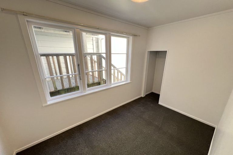 Photo of property in 3 Maarama Crescent, Aro Valley, Wellington, 6021