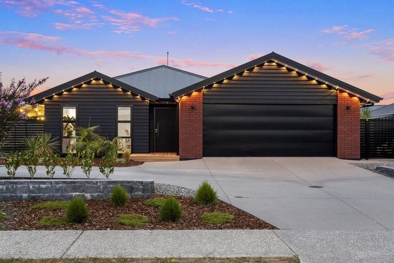 Photo of property in 50 Montiicola Drive, Papamoa Beach, Papamoa, 3118