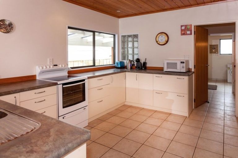 Photo of property in 54 Riverview Road, Cooks Beach, Whitianga, 3591
