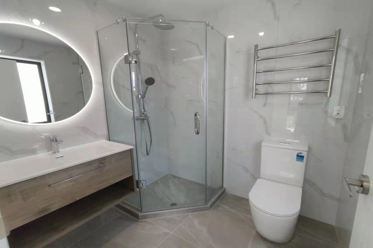 Photo of property in 26 Golfland Drive, Golflands, Auckland, 2013