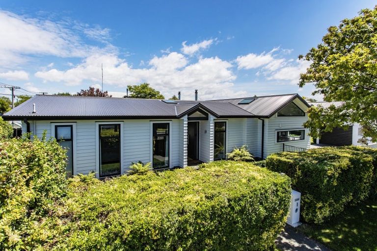 Photo of property in 1 Kensington Avenue, Mairehau, Christchurch, 8013