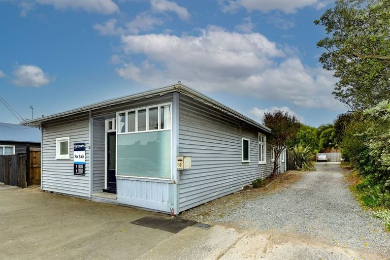 Photo of property in 52 Bowhill Road, New Brighton, Christchurch, 8083