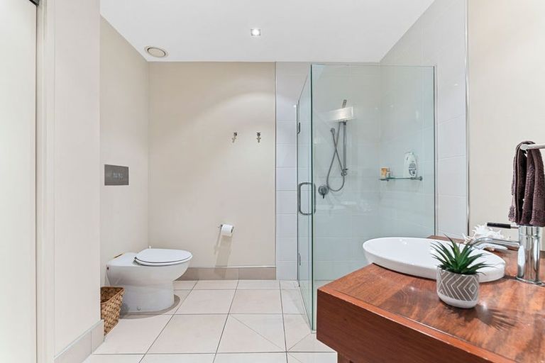 Photo of property in Quarterdeck, 12/4 Buller Street, New Plymouth, 4310