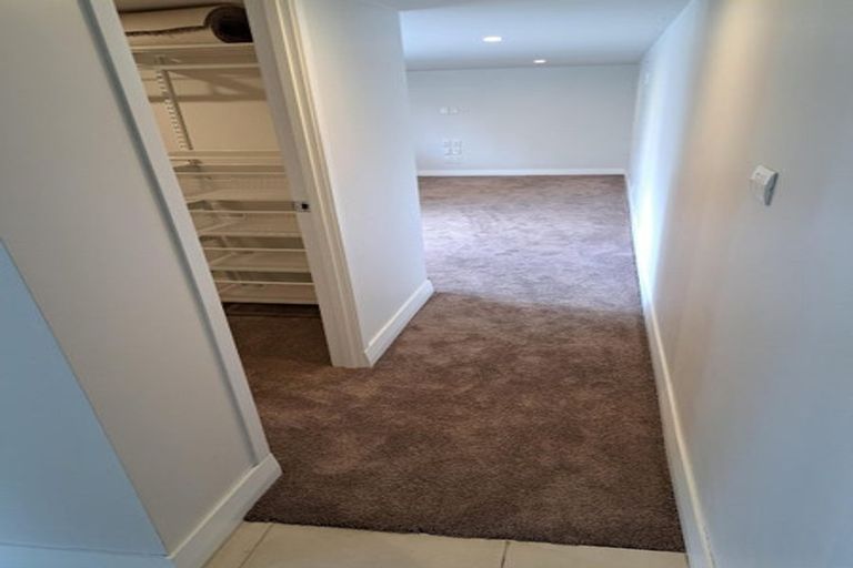 Photo of property in 203 Godley Road, Titirangi, Auckland, 0604